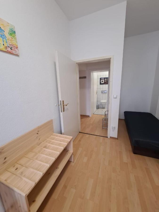 Flex Aparts - 2-Raum Wohnung In Zwickau Mit Balkon Buitenkant foto