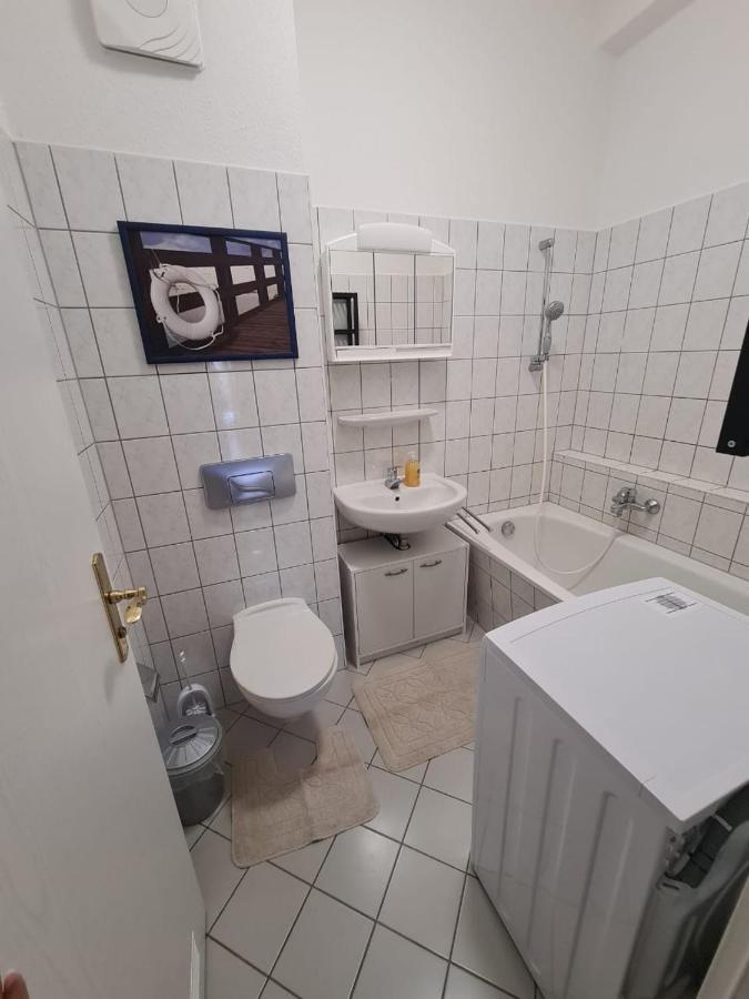 Flex Aparts - 2-Raum Wohnung In Zwickau Mit Balkon Buitenkant foto
