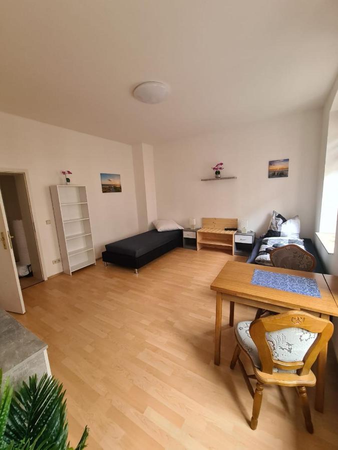 Flex Aparts - 2-Raum Wohnung In Zwickau Mit Balkon Buitenkant foto